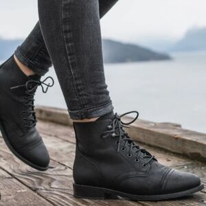 Thursday Boot Co Captain Black Lace-Up Ankle Handcrafted Boots Size 8.5
